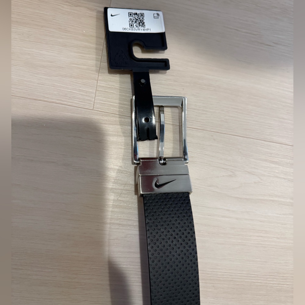 Men's Reversible Patterned Belt - Picture 4 of 4